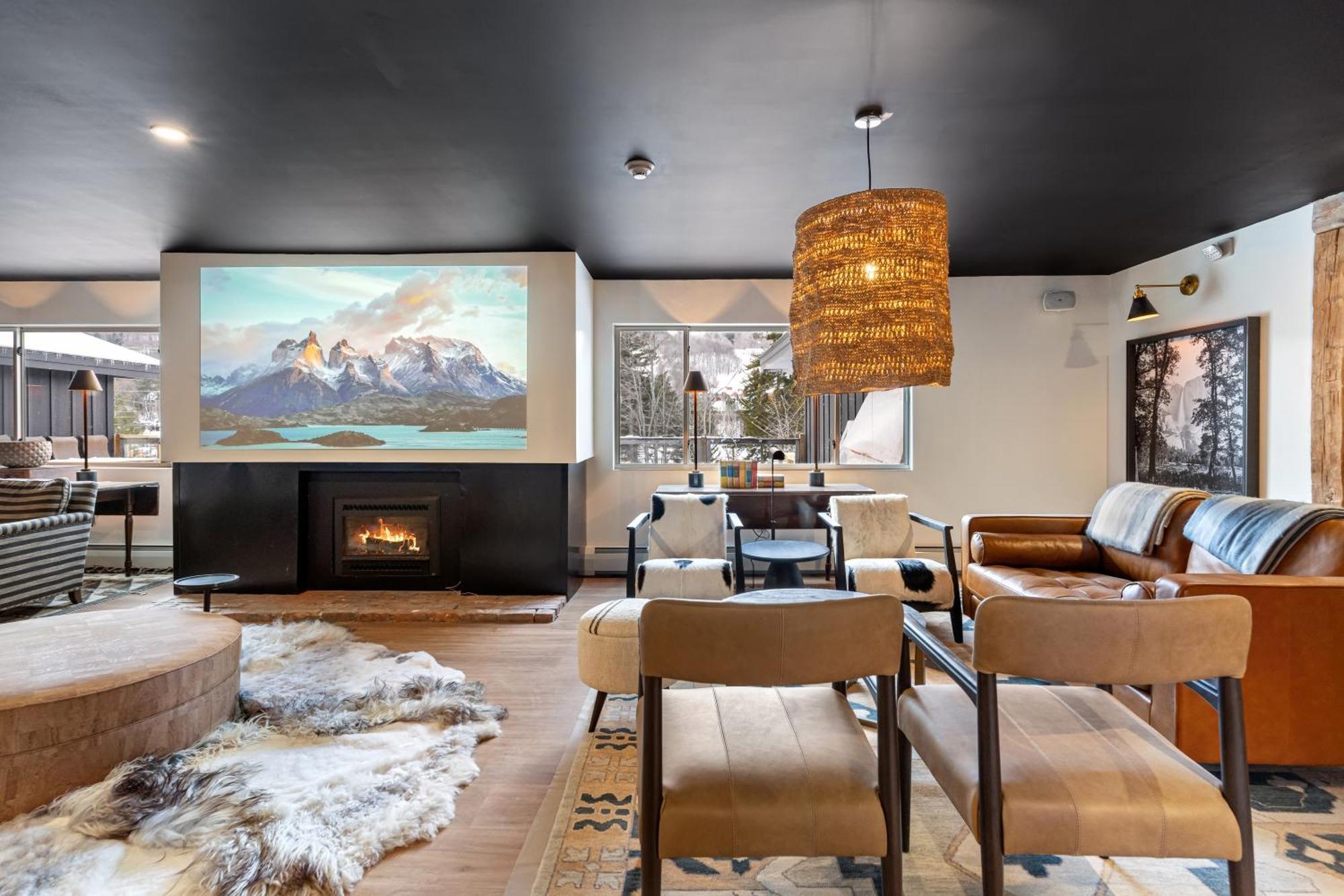 Inn At Mount Snow West Dover Bagian luar foto
